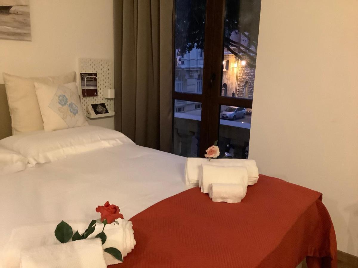 Ferienwohnung Living Downtown Codice Iun Q4645 Cagliari Exterior foto